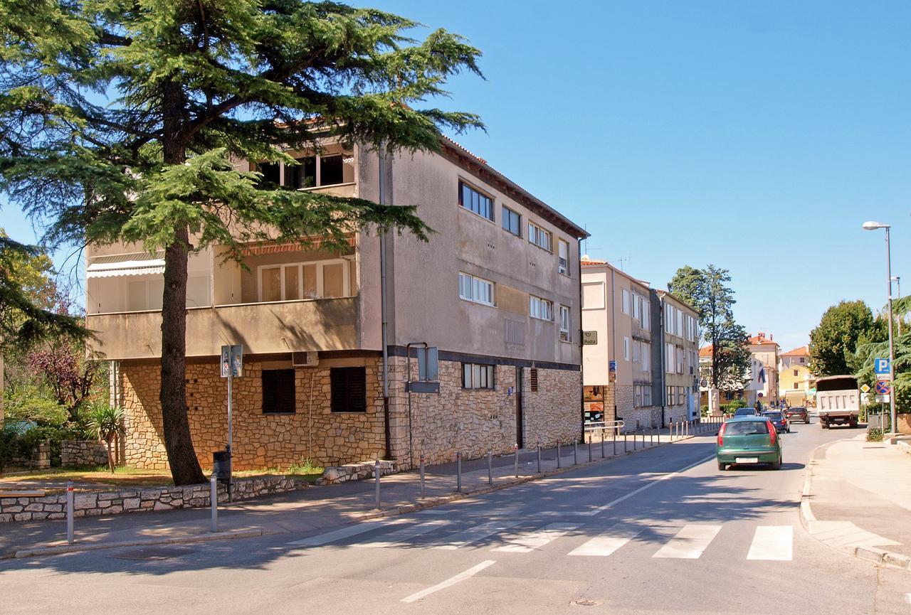 Apartment Branko 1601 Fazana Exterior photo